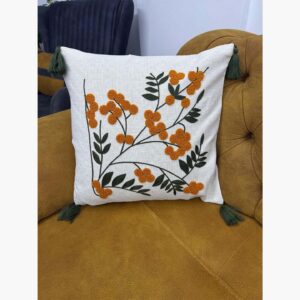 Mimoza Çiçeği Desenli Panç Nakışlı Püsküllü Kırlent Kılıfı 45x45 cm